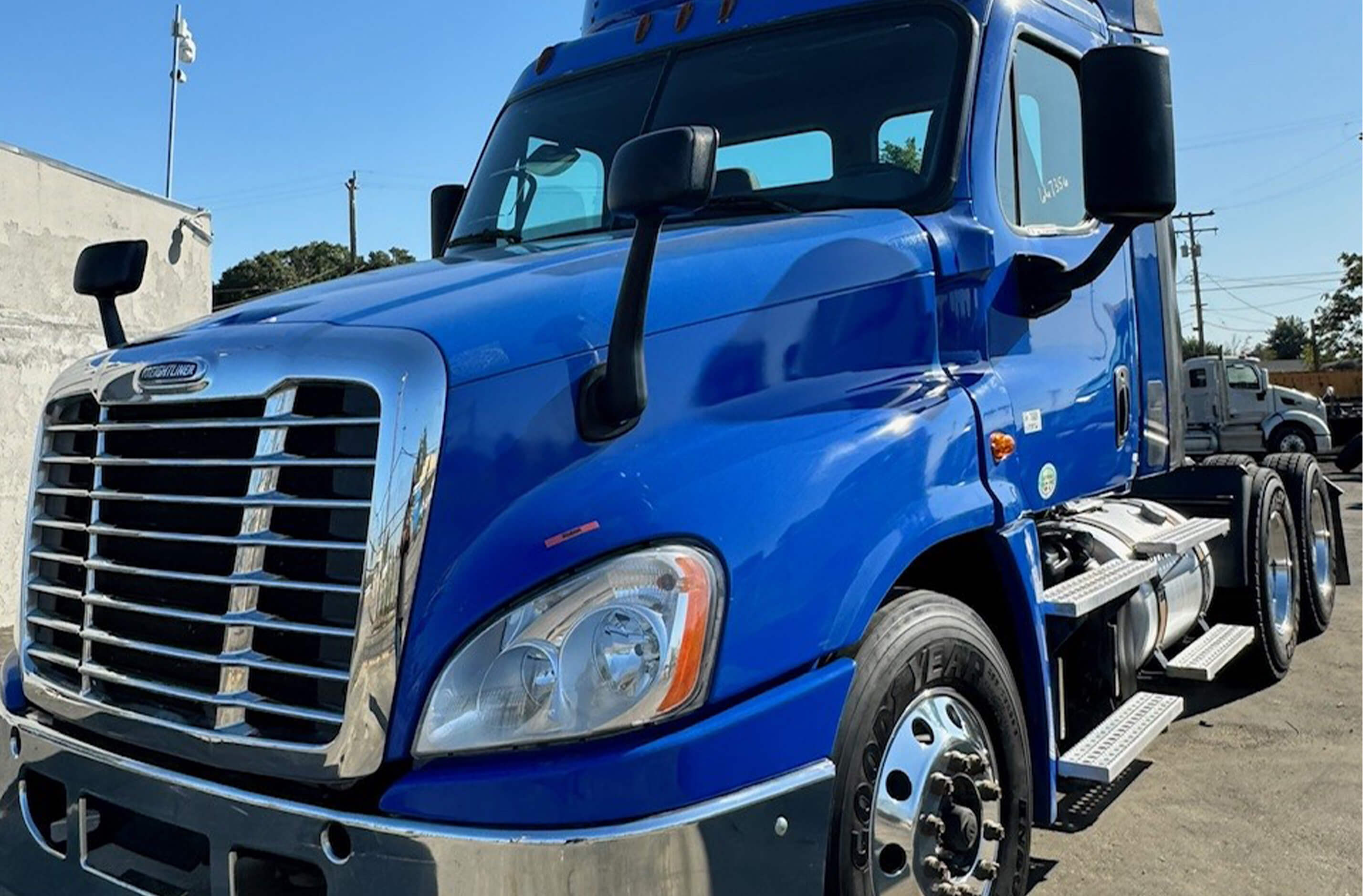 Home 661 Trucks Bakersfield, CA Used SemiTrucks & Trailers