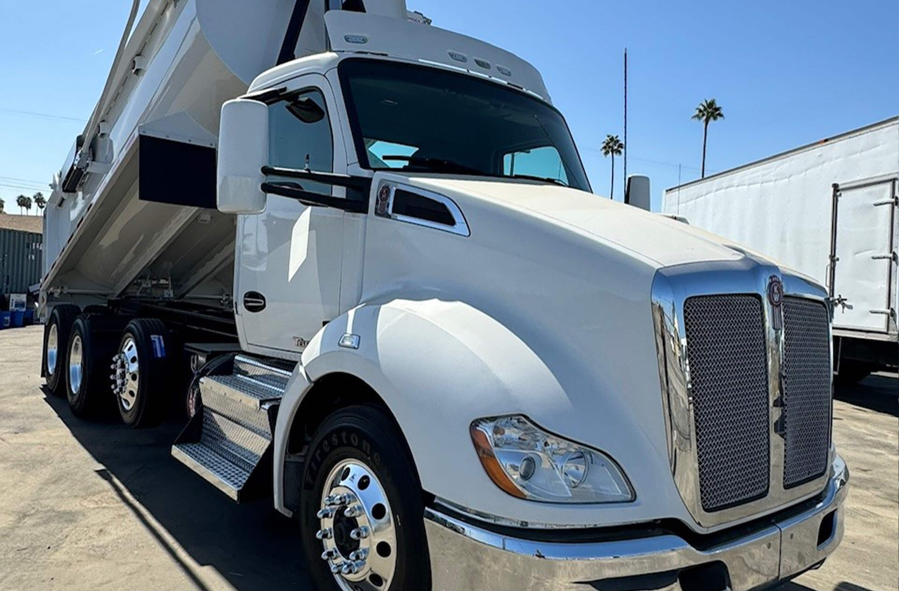 Home 661 Trucks Bakersfield, CA Used SemiTrucks & Trailers